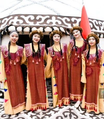 Qazaxıstan, Qırğızıstan, Türkmənistan, Türkiyə və Özbəkistanın ticarət pavilyonlarının açılışı baş tutdu